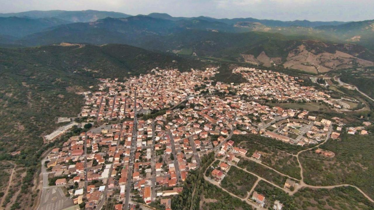 فندق Beni Benius تويلادا المظهر الخارجي الصورة